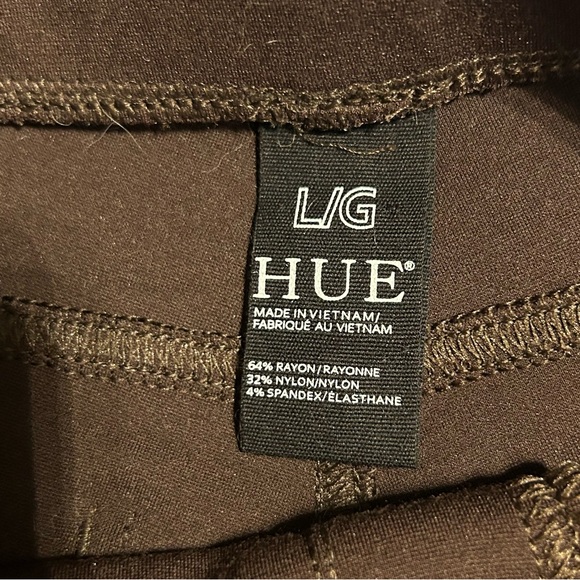 HUE black pants. Women’s Large. Elastic waist. False front pockets. Back pockets - Picture 7 of 7